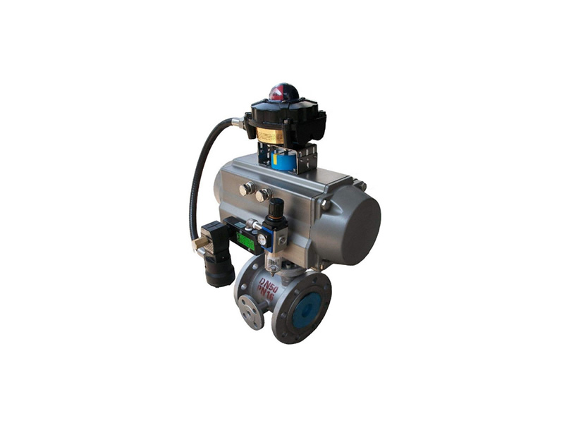 Pneumatic insulated ball valve